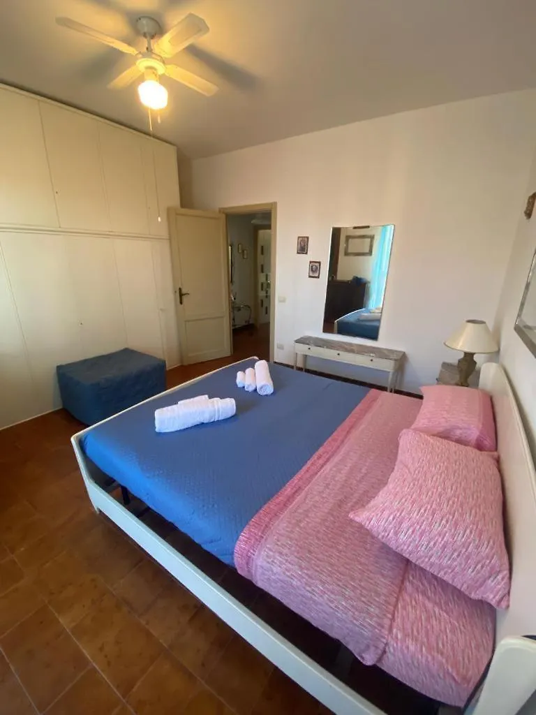 Pm 5 Via Sicilia Guest House Alghero Appartamento